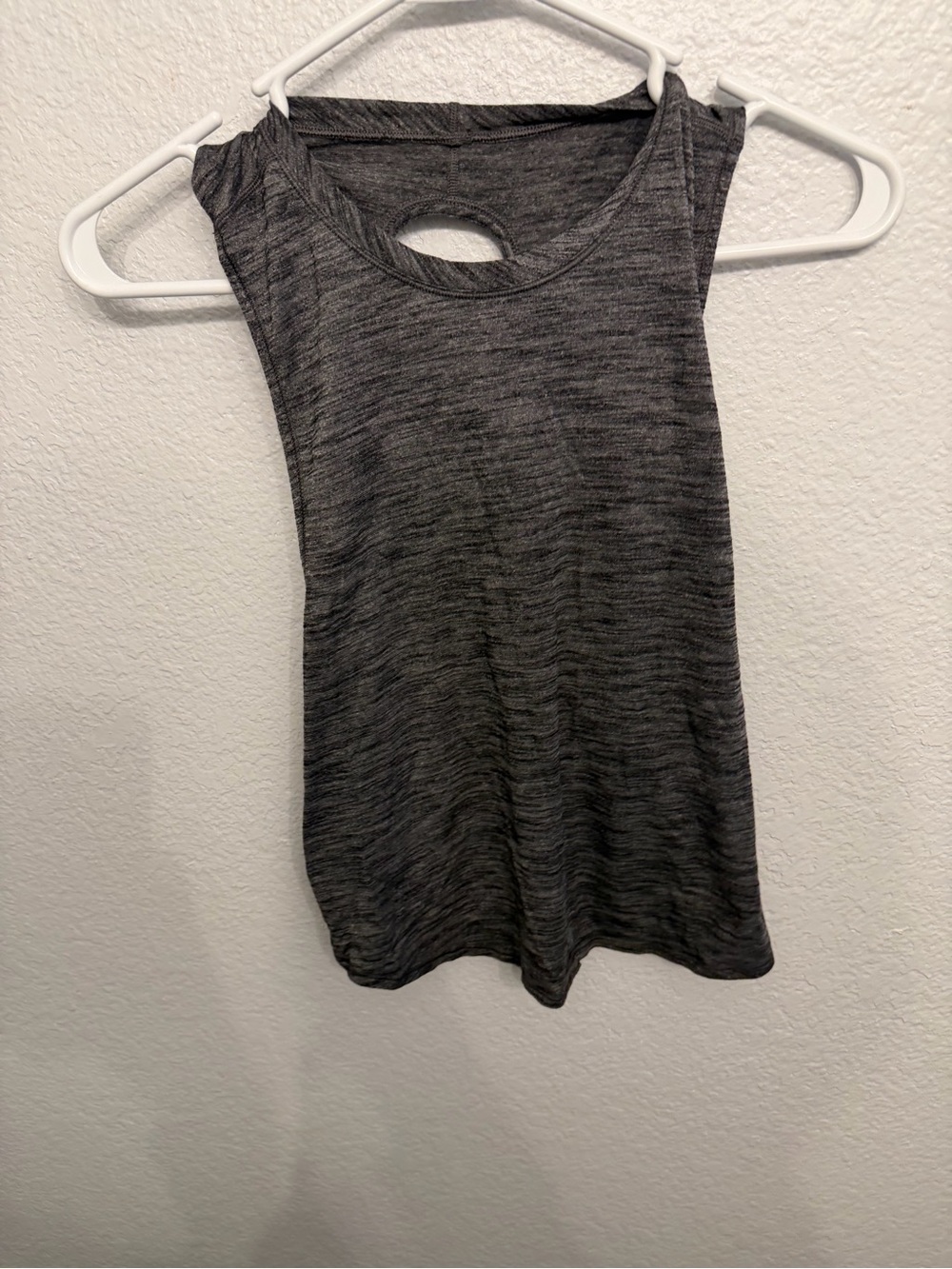 lululemon athletica Charcoal Heathered Gray Sleeveless Tank with Back Cutout